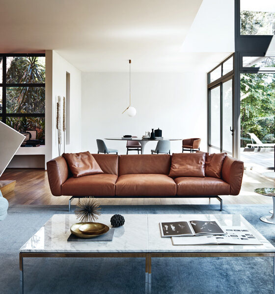 How to Pick the Perfect Sofa Online for UAE Living Spaces