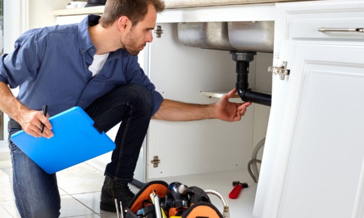 Plumber in Geelong